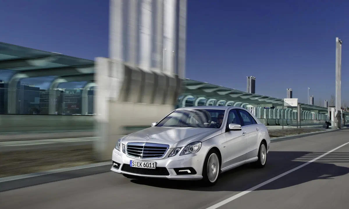 Mercedes-Benz Classe E 200 CDI Executive (41)