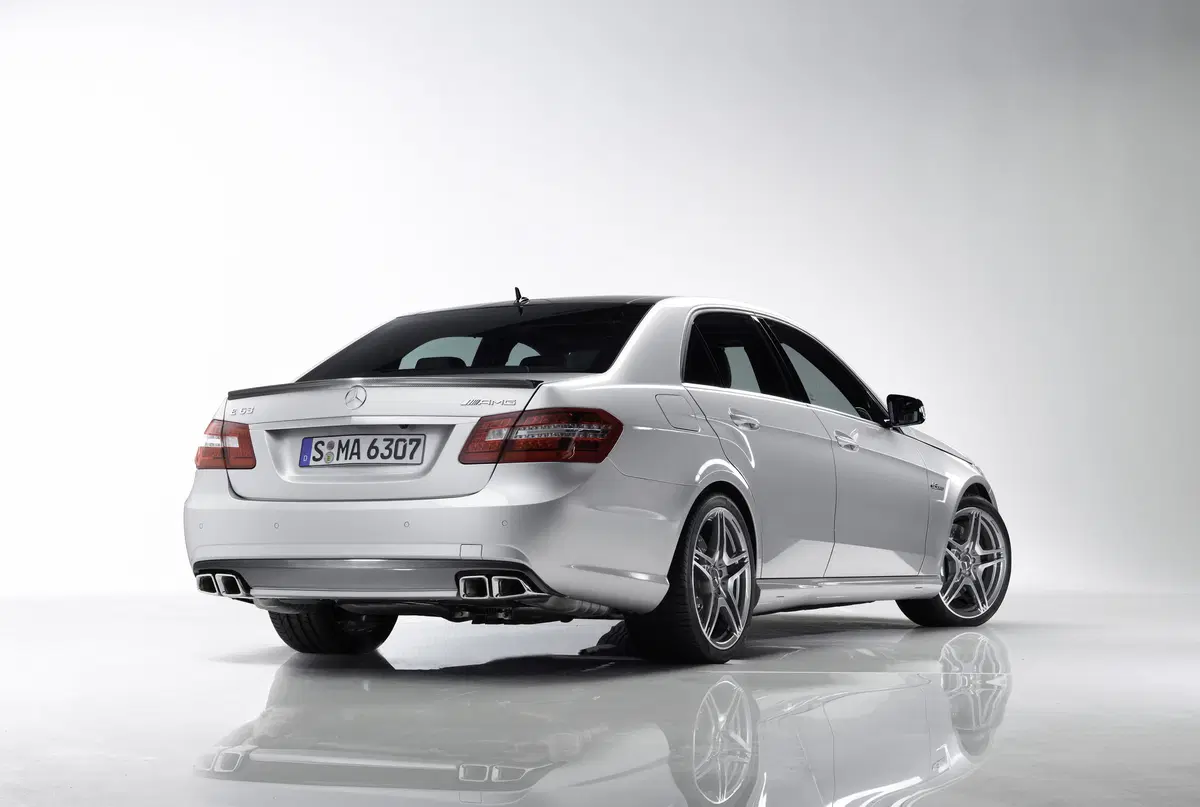 Mercedes-Benz Classe E 200 CDI Executive (42)