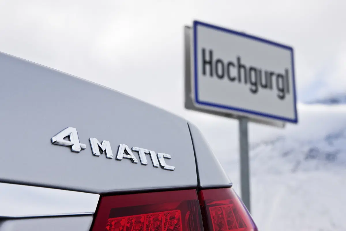 Mercedes-Benz Classe E 200 CDI Executive (55)
