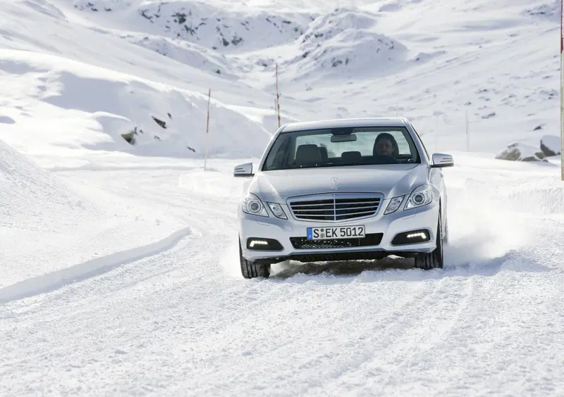 Mercedes-Benz Classe E (2009-16) (58)
