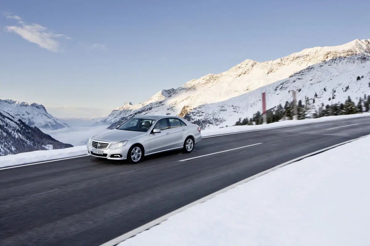 Mercedes-Benz Classe E 200 CDI Executive (63)