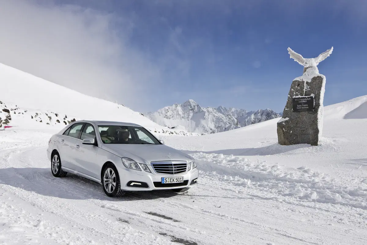Mercedes-Benz Classe E 200 CDI Executive (65)