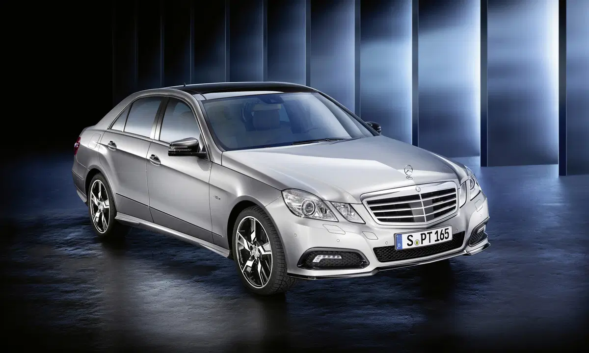 Mercedes-Benz Classe E 200 CDI Executive (68)