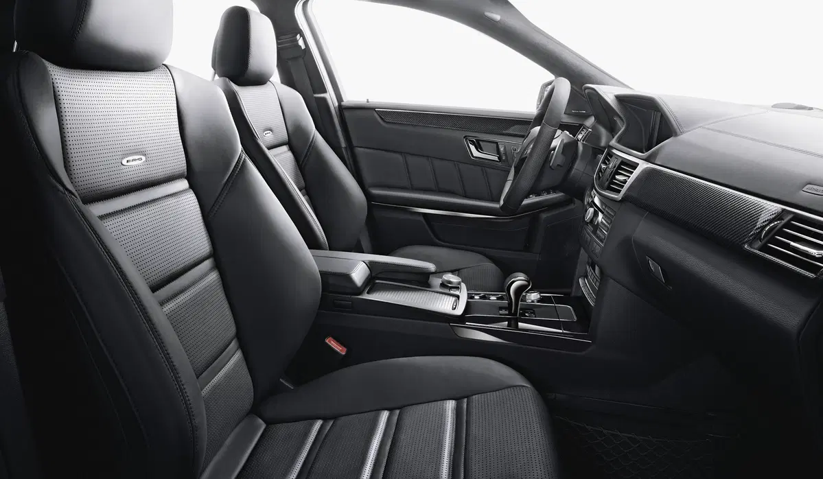 Mercedes-Benz Classe E 200 CDI Executive (94)