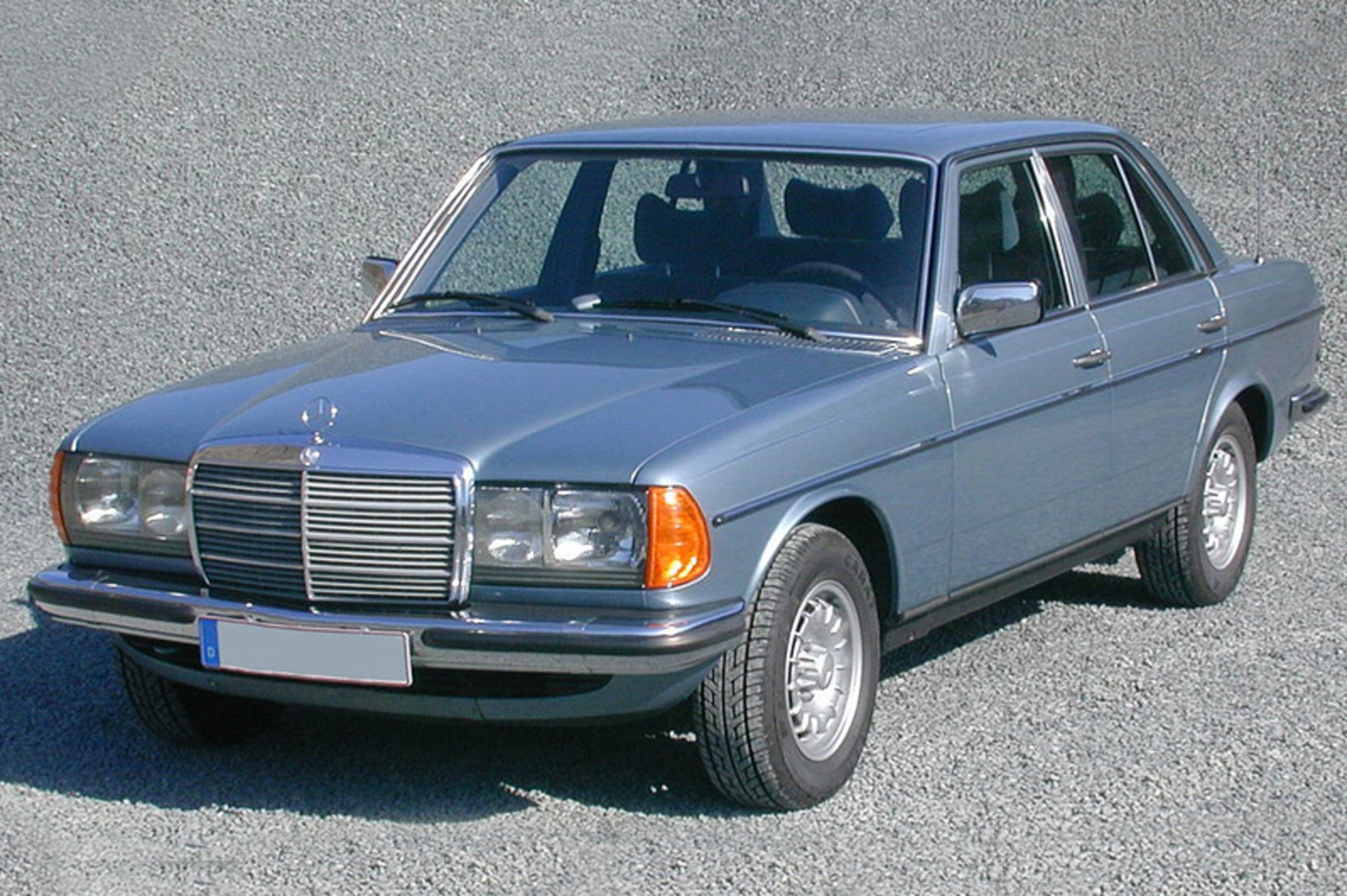 Mercedes-Benz 230 (1976-85)