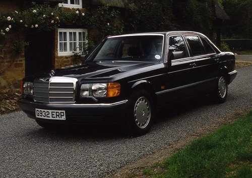 Mercedes-Benz 300 (1986-91)
