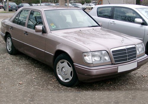 Mercedes-Benz 400 (1992-93)