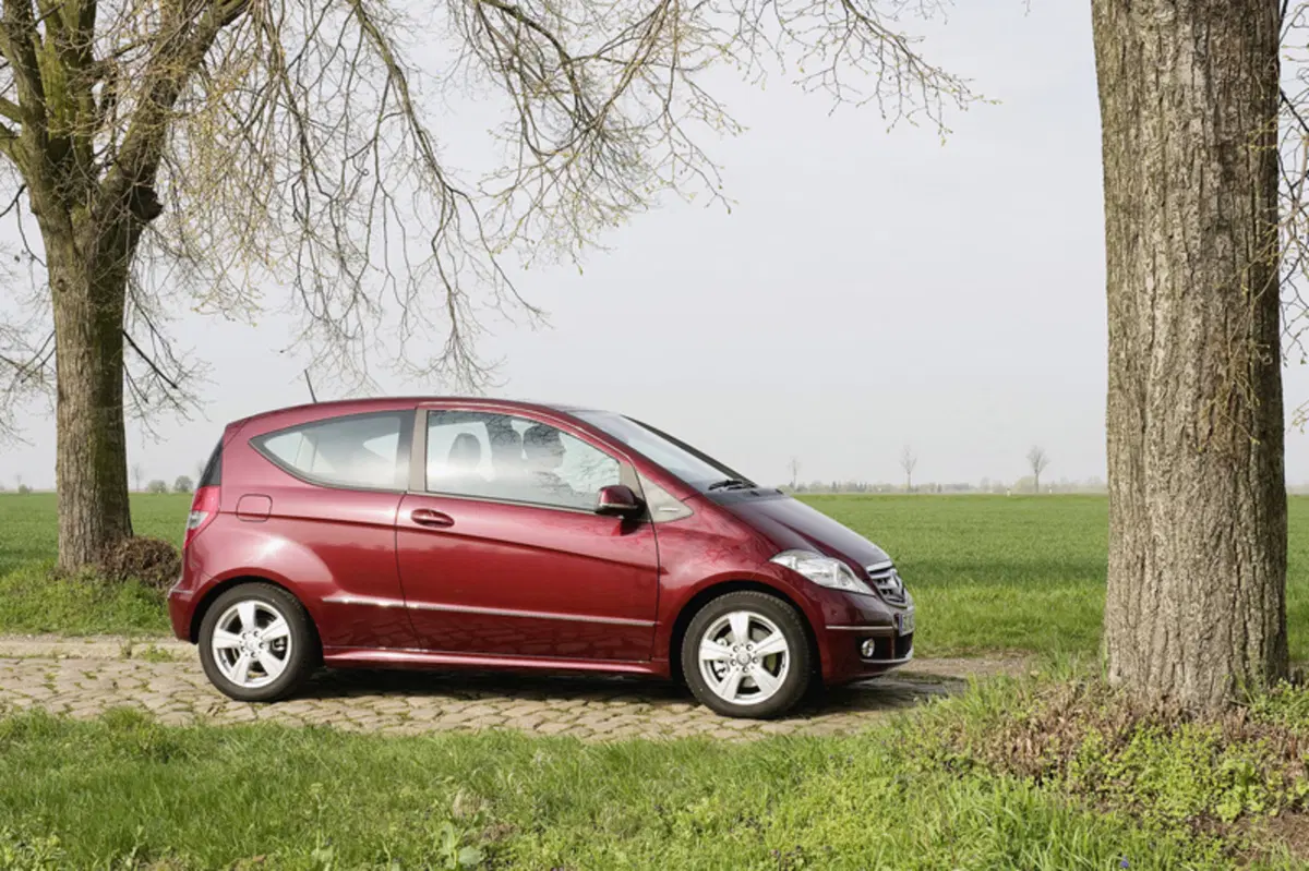 Mercedes-Benz Classe A 150 (14)