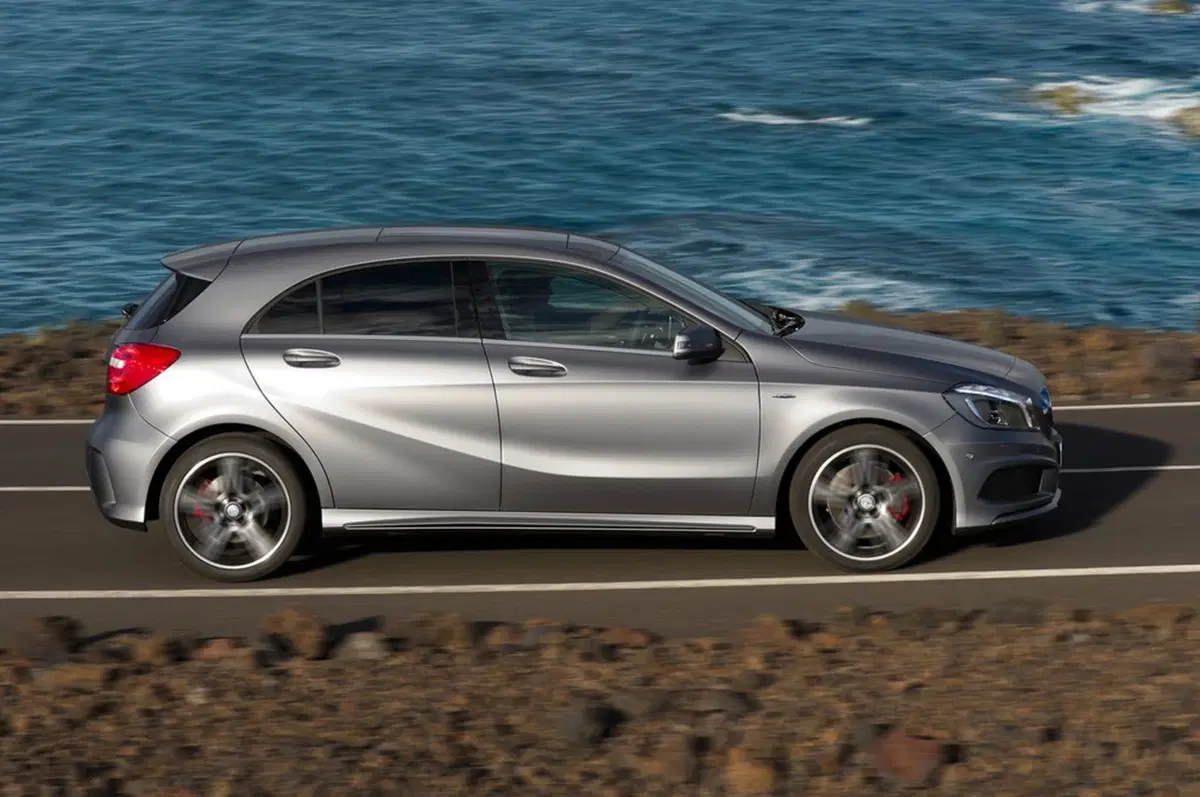 Mercedes-Benz Classe A (2012-18) (48)