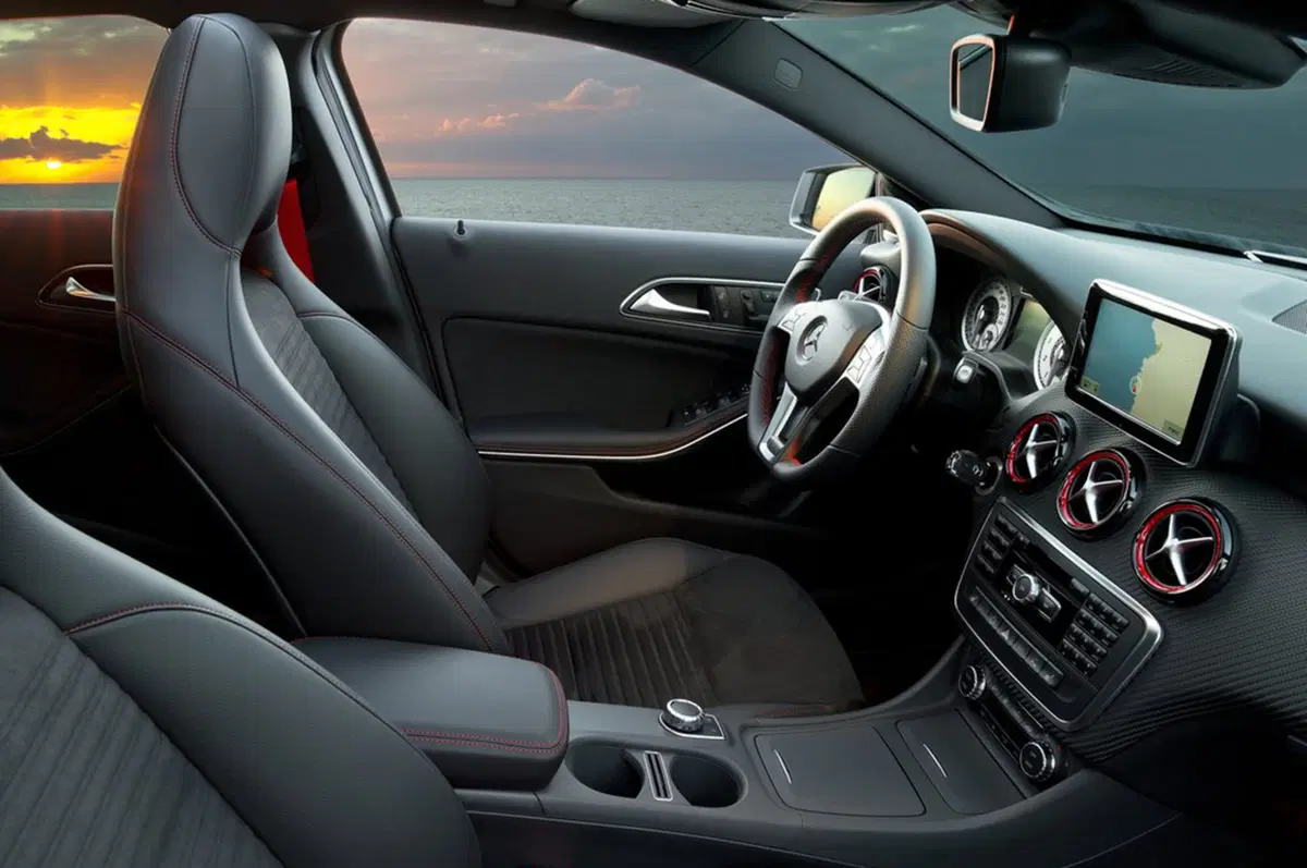 Mercedes-Benz Classe A (2012-18) (63)