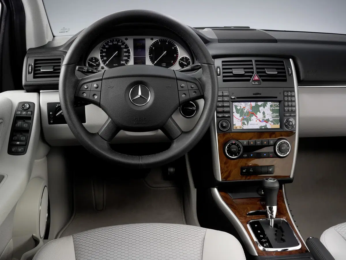 Mercedes-Benz Classe B 170 NGT (34)