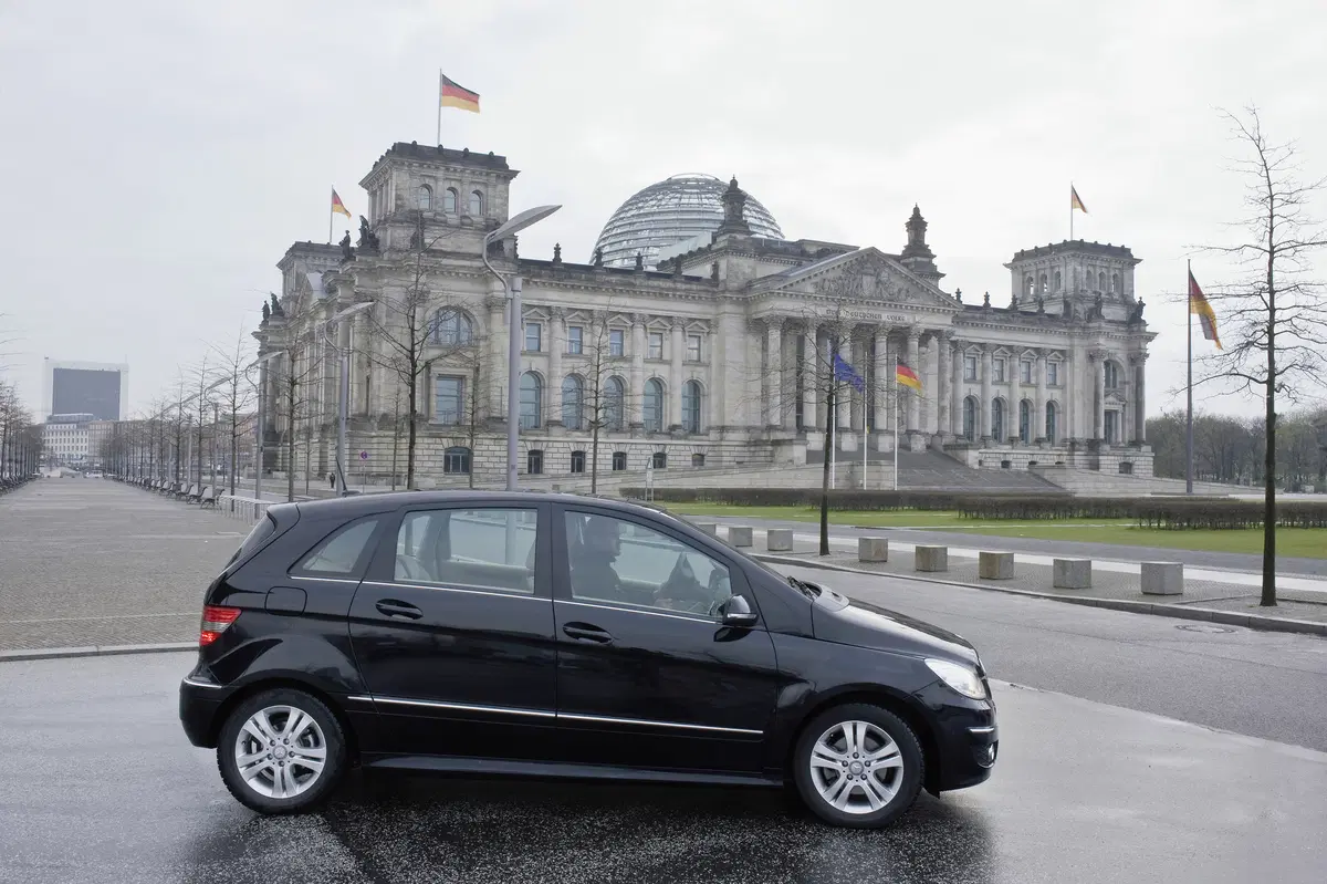 Mercedes-Benz Classe B 170 NGT (46)