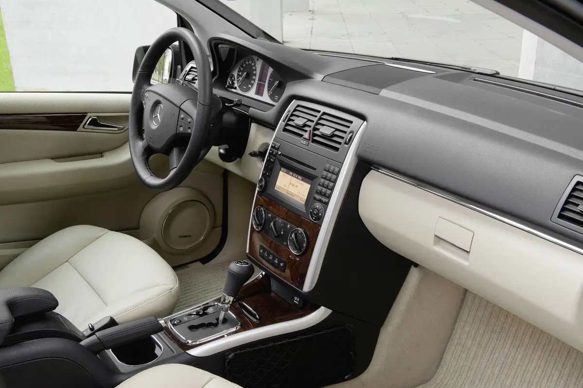 Mercedes-Benz Classe B 170 NGT (52)
