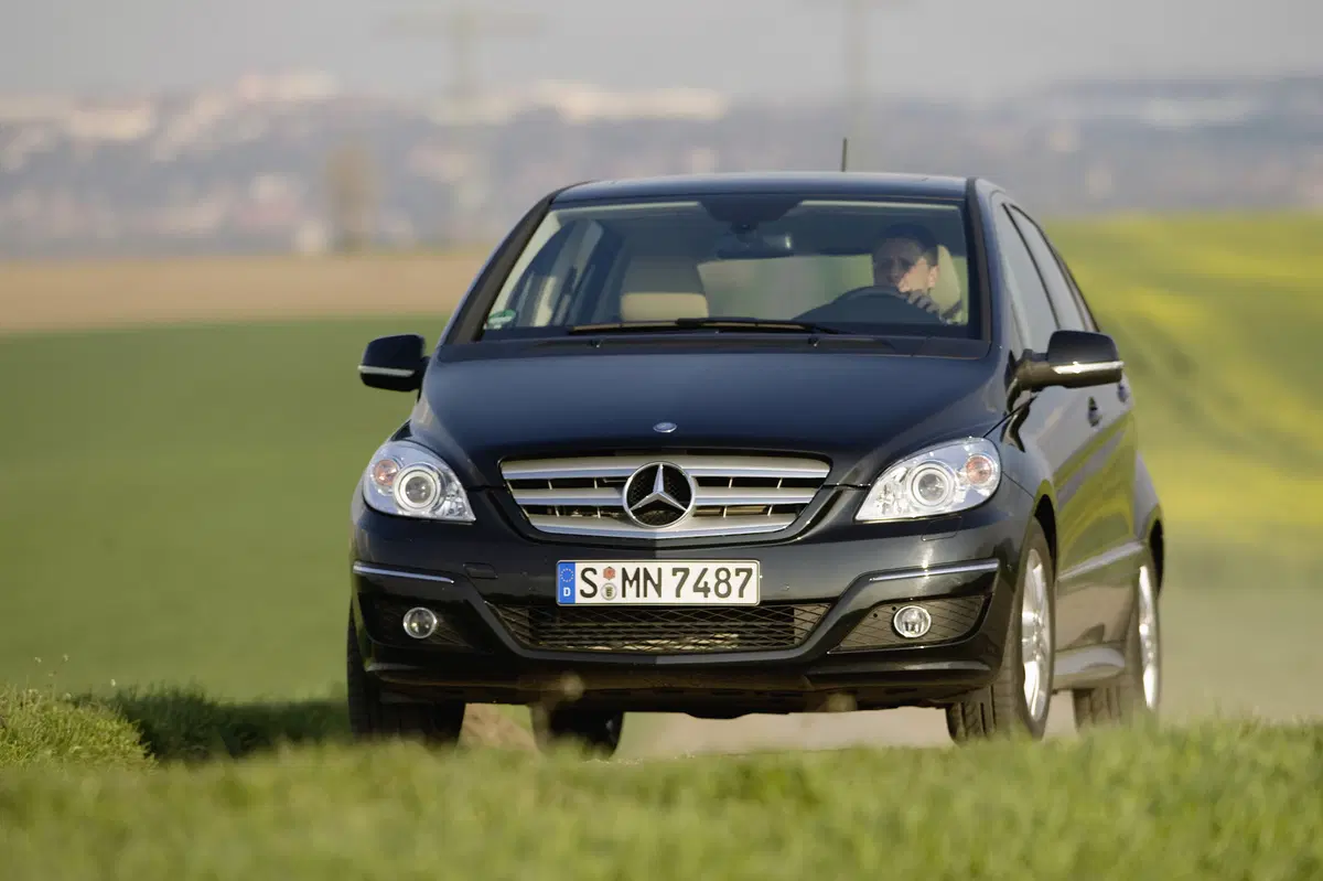 Mercedes-Benz Classe B 170 NGT (63)