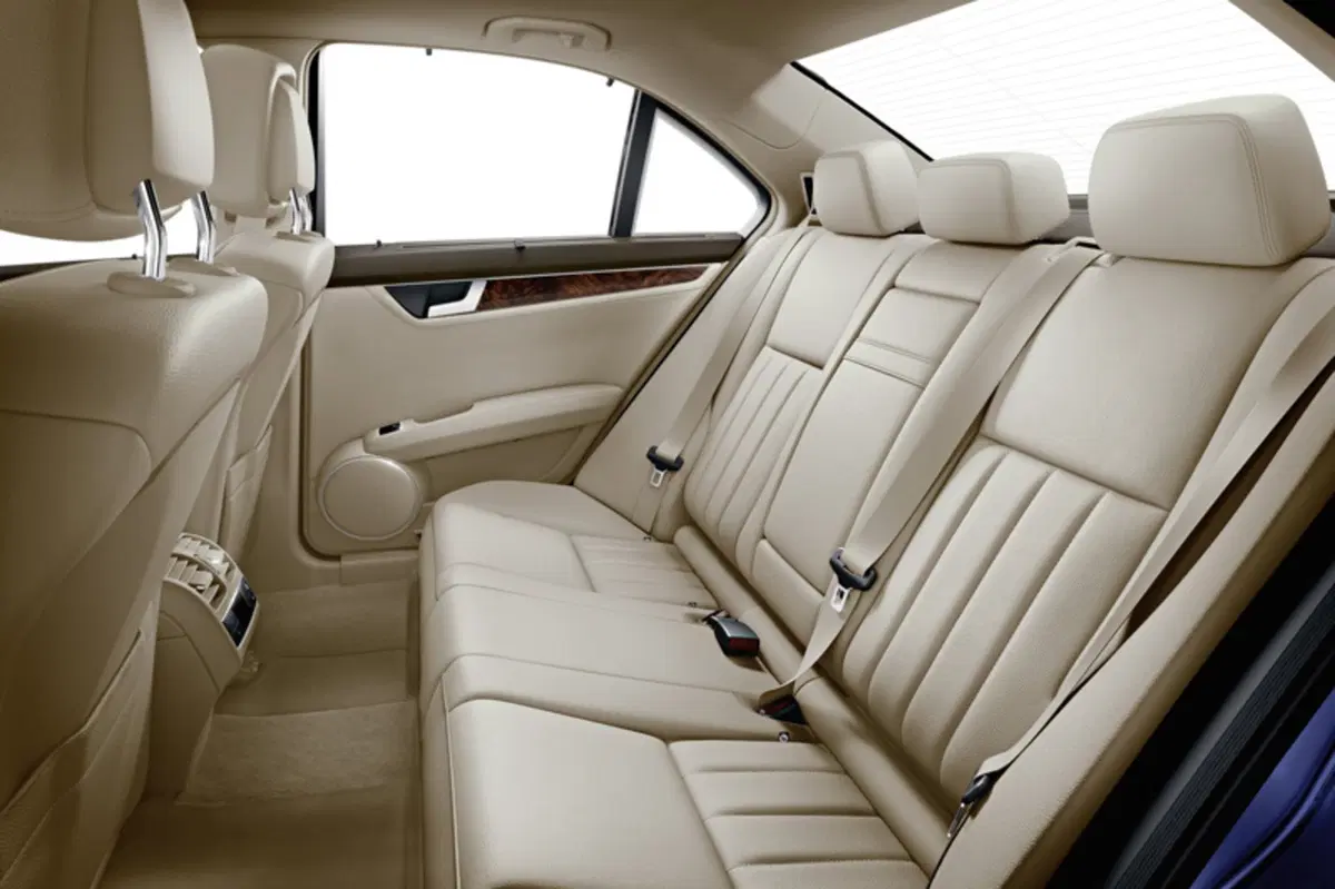 Mercedes-Benz Classe C 250 CDI 4Matic Executive (17)