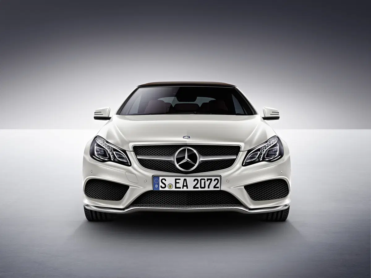 Mercedes-Benz Classe E Cabrio 220 d Cabrio Premium (3)