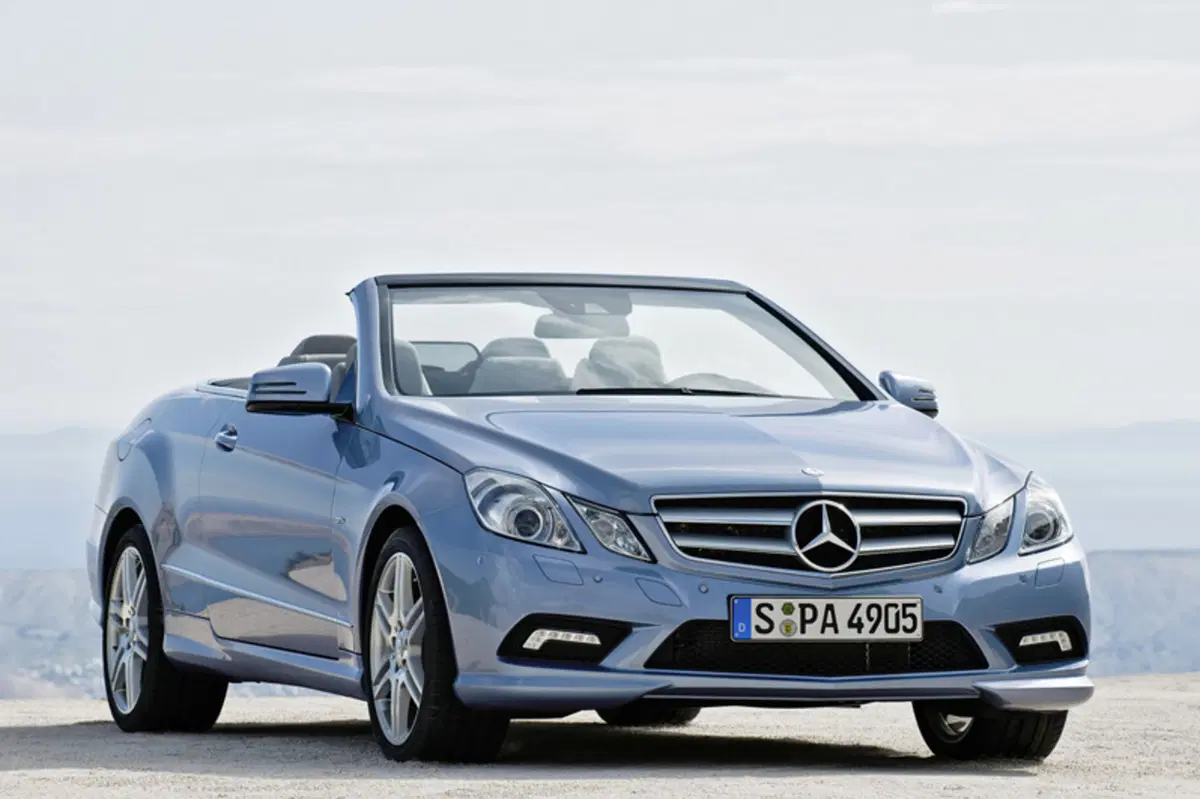 Mercedes-Benz Classe E Cabrio 220 d Cabrio Premium (14)