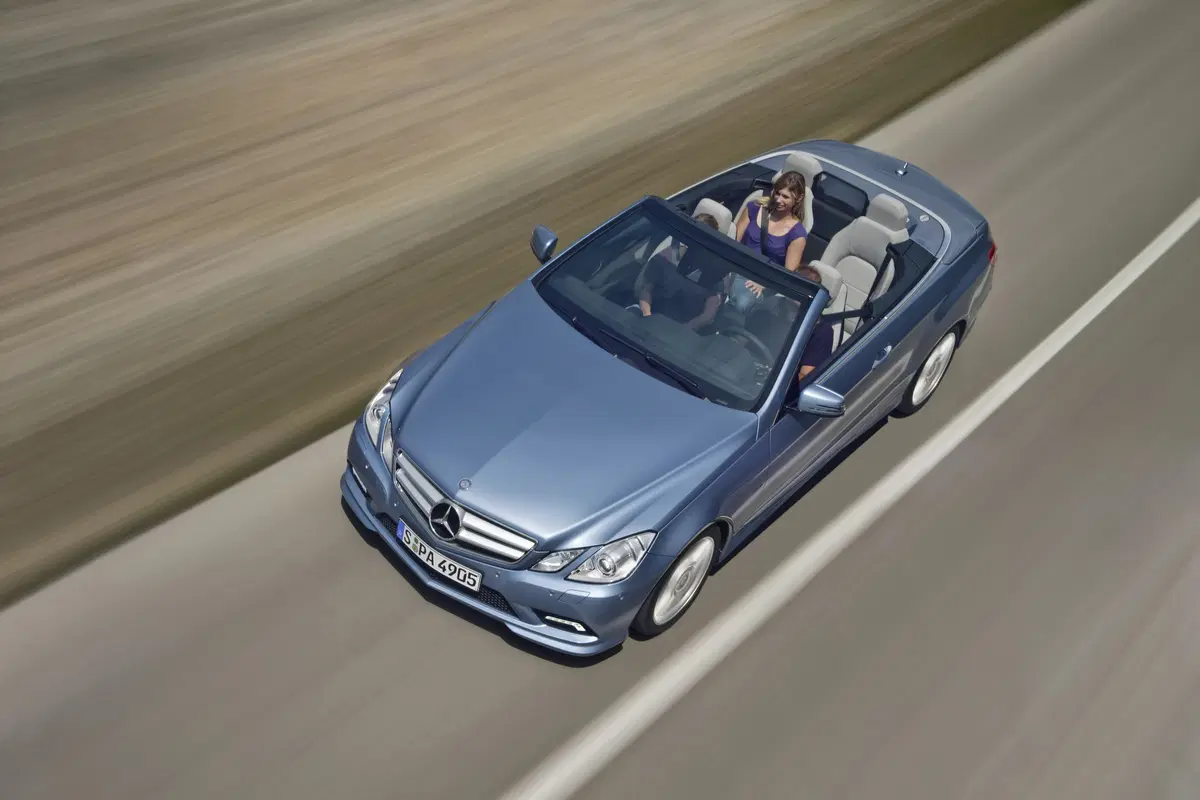 Mercedes-Benz Classe E Cabrio 220 d Cabrio Premium (23)