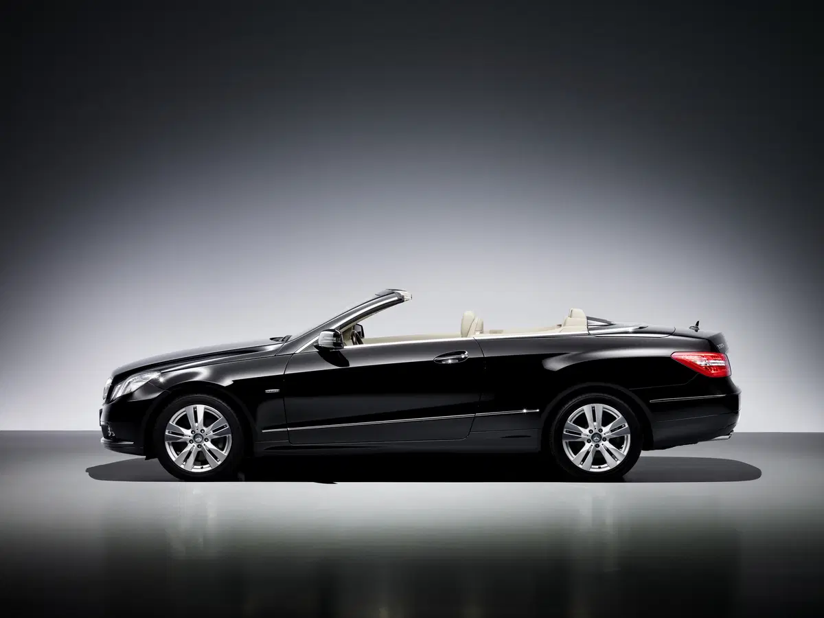 Mercedes-Benz Classe E Cabrio 220 d Cabrio Premium (26)