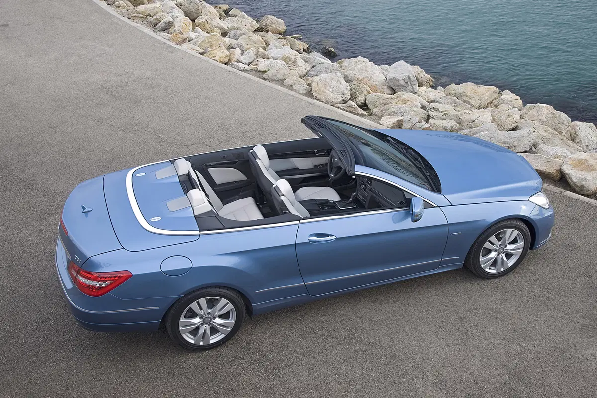 Mercedes-Benz Classe E Cabrio 220 d Cabrio Premium (41)