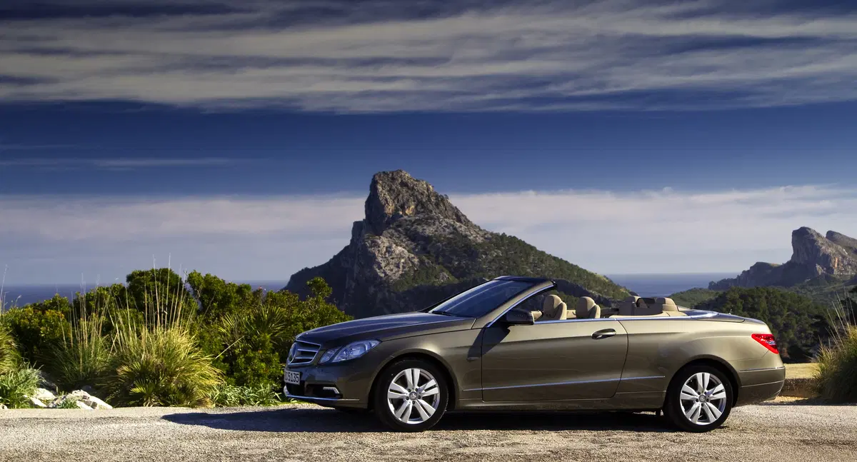 Mercedes-Benz Classe E Cabrio 220 d Cabrio Premium (55)