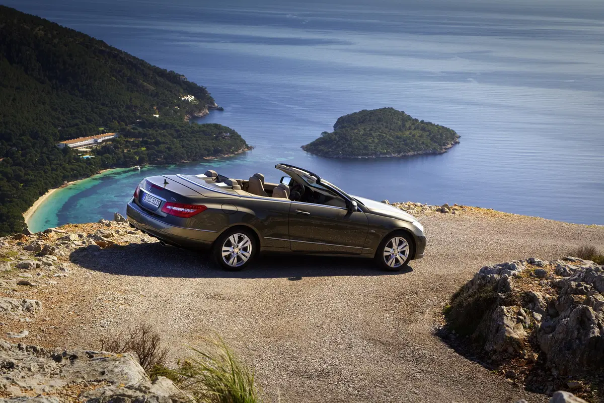 Mercedes-Benz Classe E Cabrio 220 d Cabrio Premium (56)