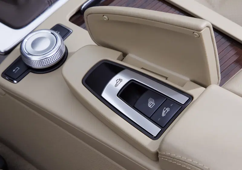 Mercedes-Benz Classe E Cabrio (2010-17) (61)