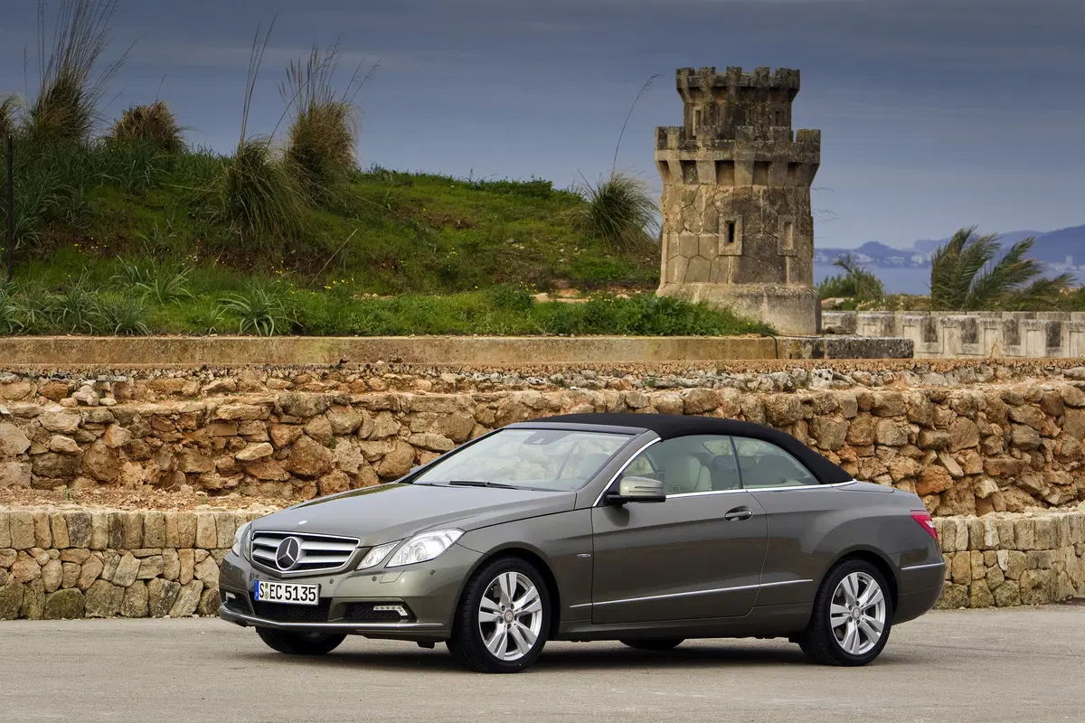 Mercedes-Benz Classe E Cabrio 220 d Cabrio Premium (65)