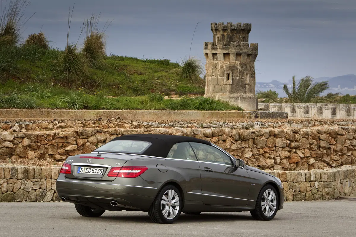 Mercedes-Benz Classe E Cabrio 220 d Cabrio Premium (67)