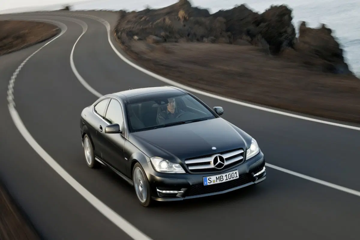Mercedes-Benz Classe C Coupé 180 Coupé Executive (4)