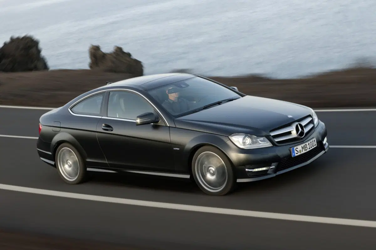 Mercedes-Benz Classe C Coupé 180 Coupé Executive (10)