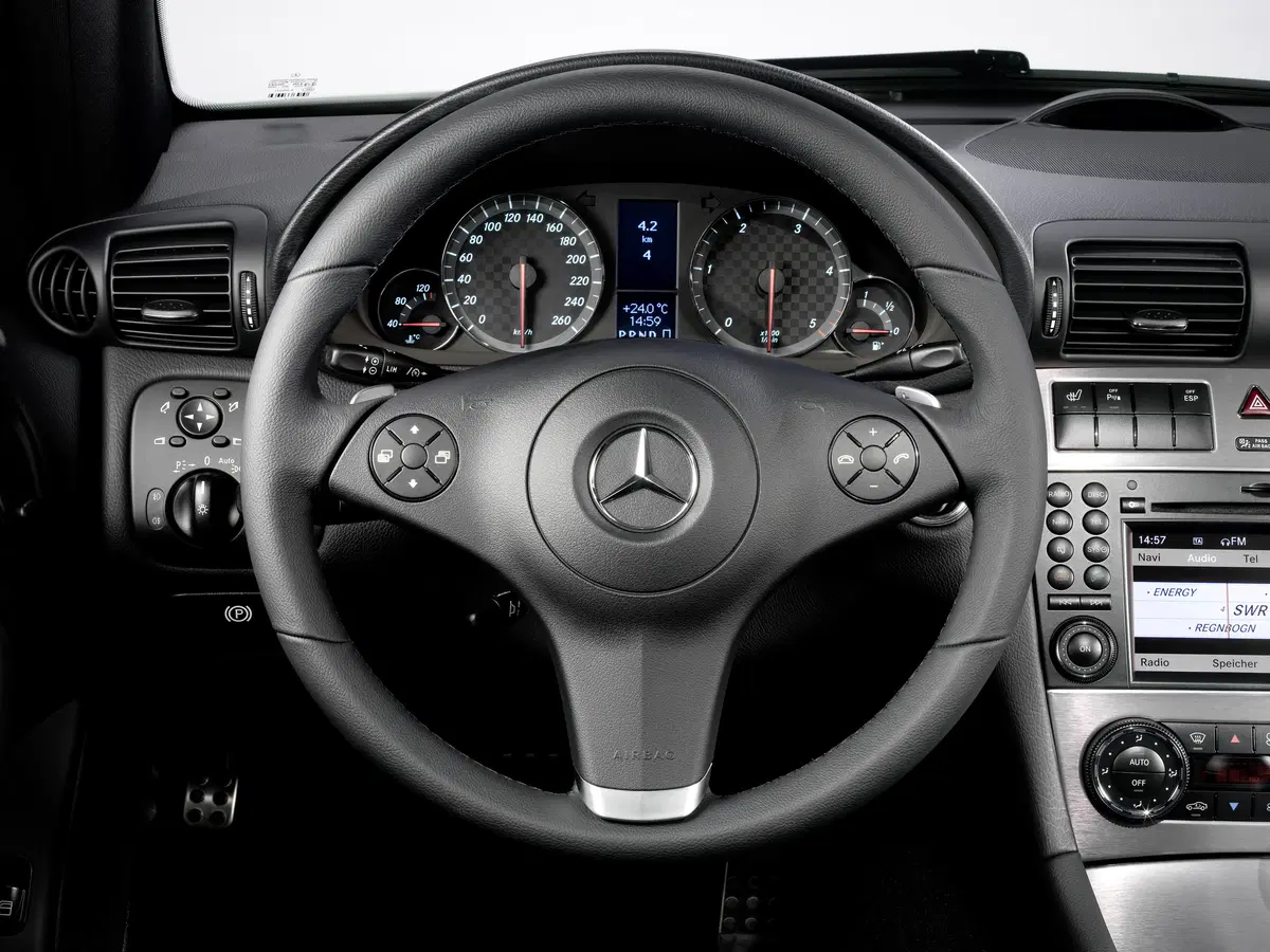 Mercedes-Benz CLC (2008-11) (21)