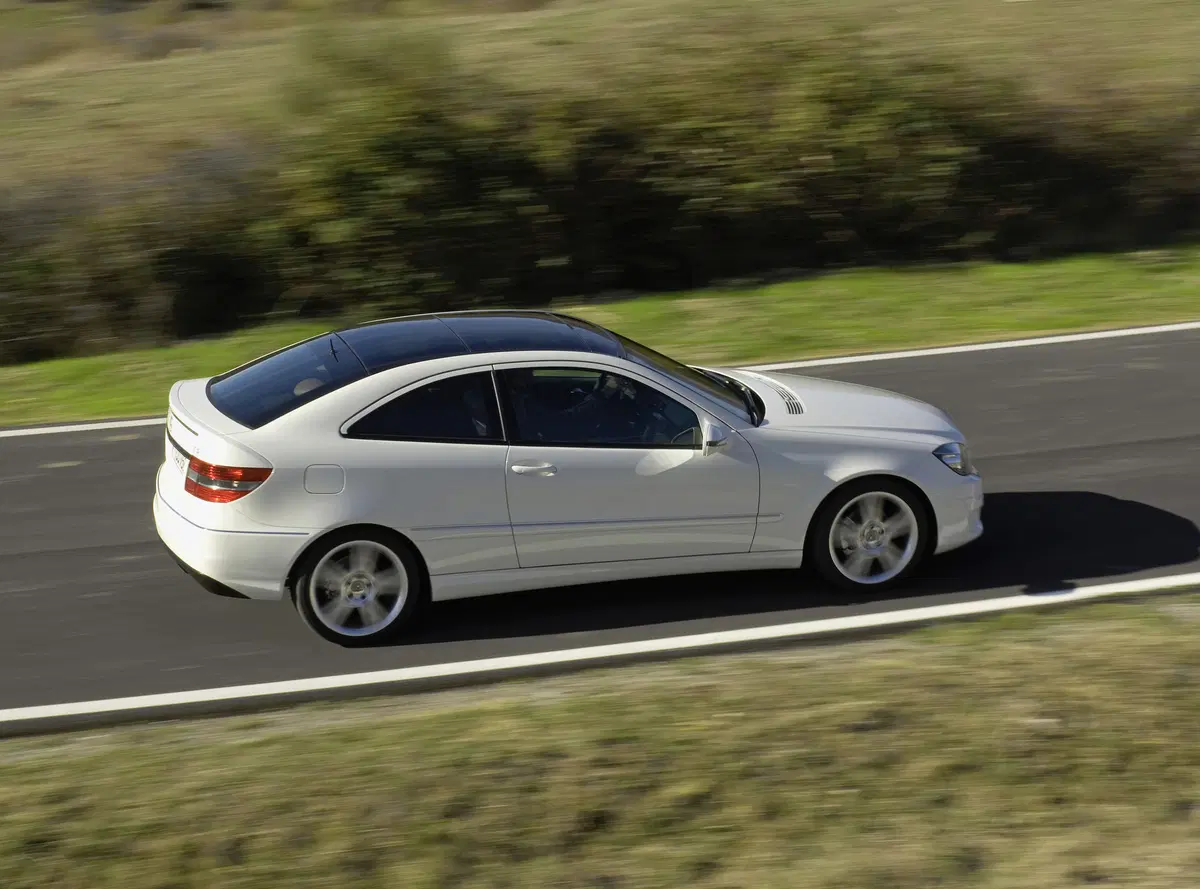 Mercedes-Benz CLC (2008-11) (27)