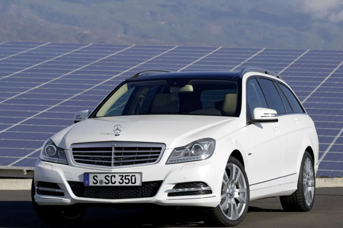 Mercedes-Benz Classe C Station Wagon 220 CDI BlueEFFICIENCY Elegance (3)
