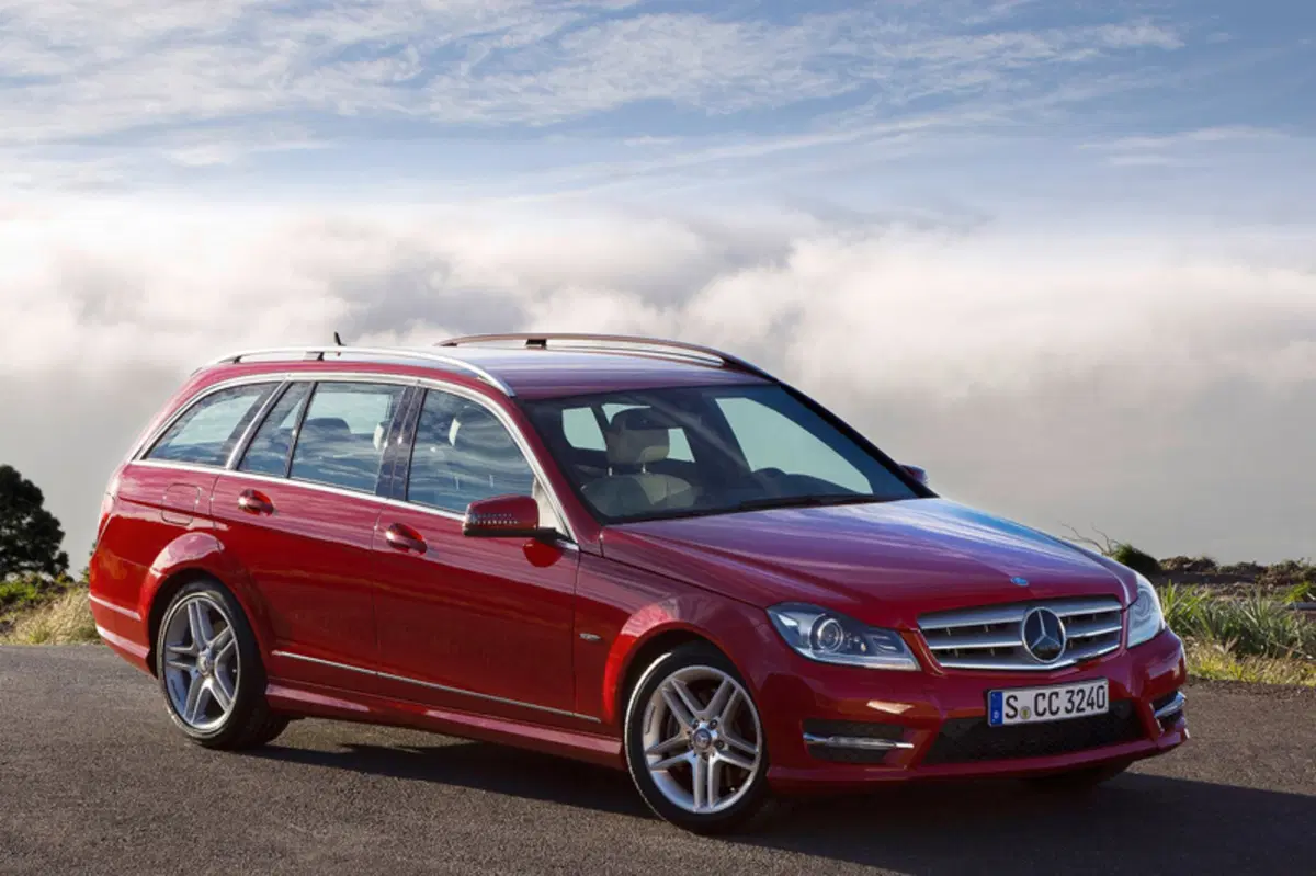 Mercedes-Benz Classe C Station Wagon 220 CDI BlueEFFICIENCY Elegance (11)
