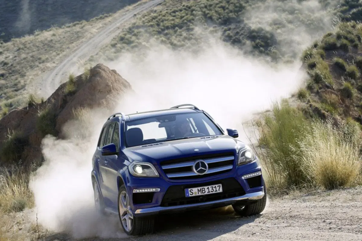 Mercedes-Benz GL 350 BlueTEC 4matic Premium (9)