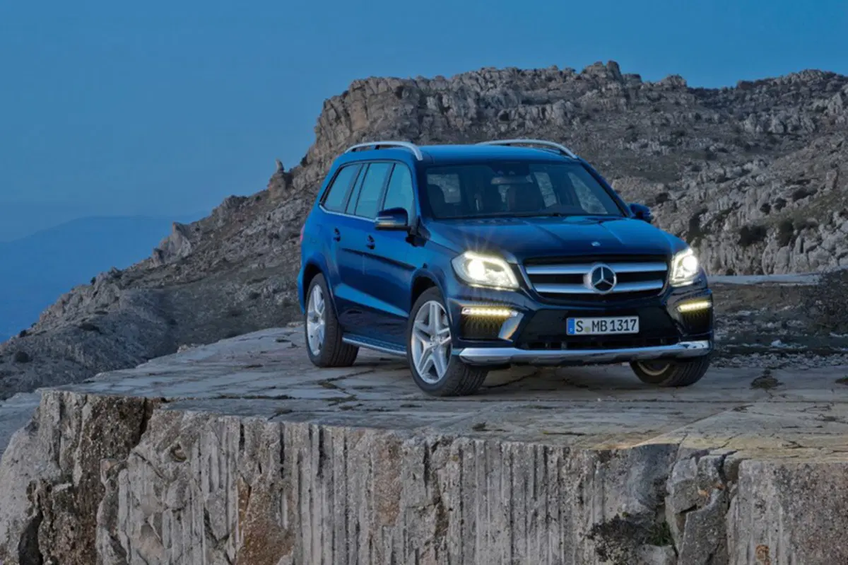 Mercedes-Benz GL 350 BlueTEC 4matic Premium (12)