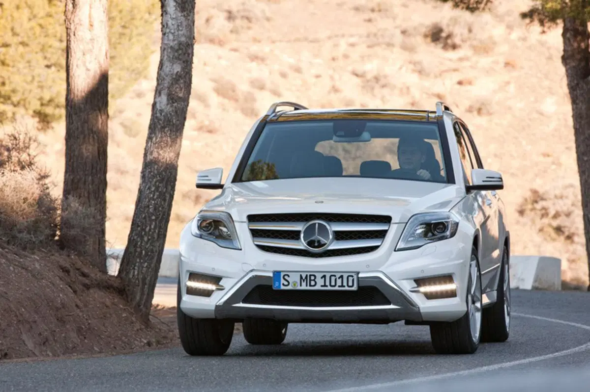 Mercedes-Benz GLK (2008-15) (2)