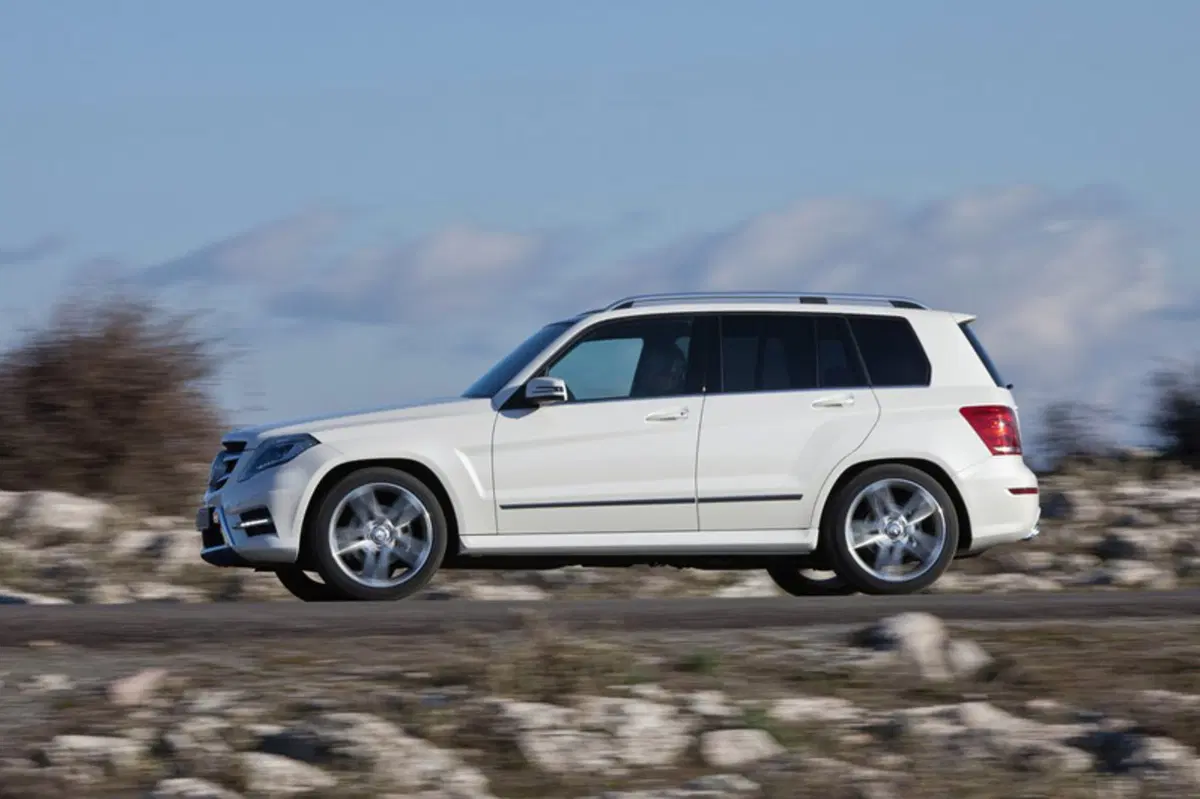 Mercedes-Benz GLK (2008-15) (9)