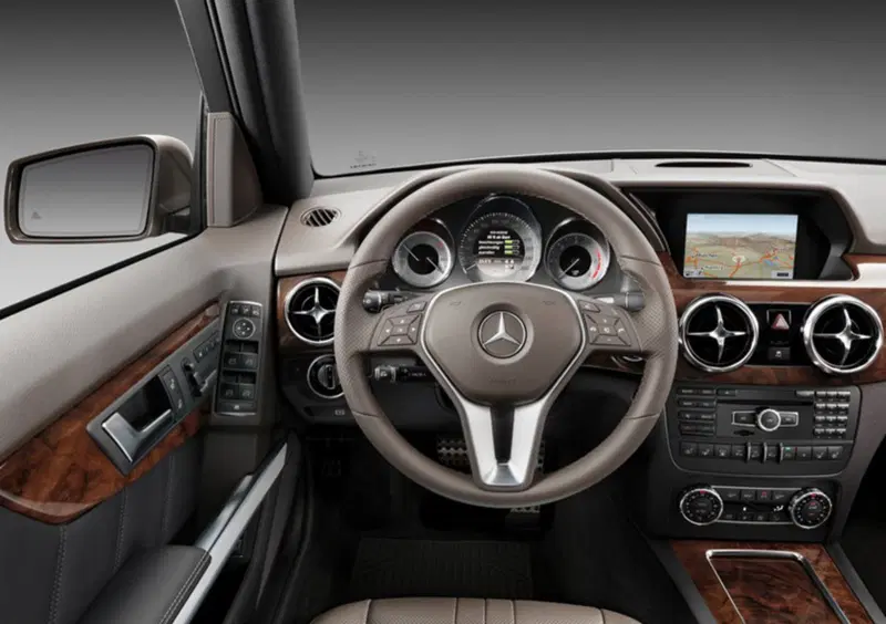 Mercedes-Benz GLK (2008-15) (18)