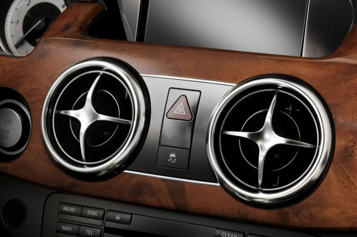 Mercedes-Benz GLK (2008-15) (23)