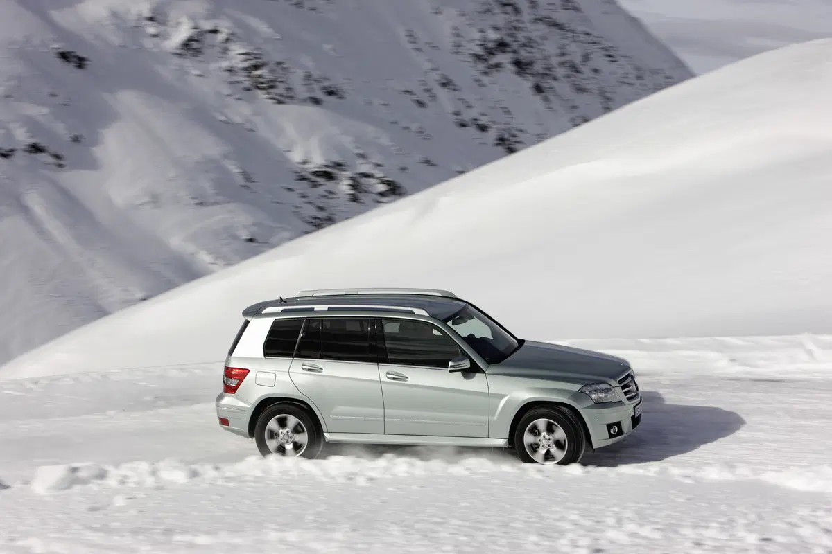 Mercedes-Benz GLK (2008-15) (39)