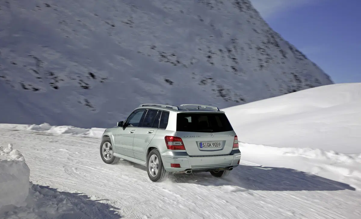 Mercedes-Benz GLK (2008-15) (40)