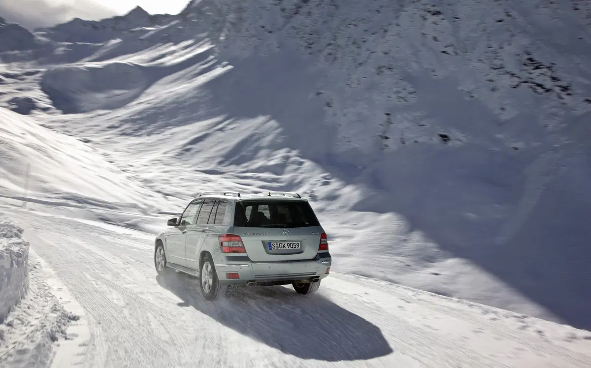 Mercedes-Benz GLK (2008-15) (41)