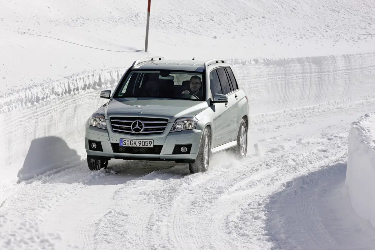 Mercedes-Benz GLK (2008-15) (44)