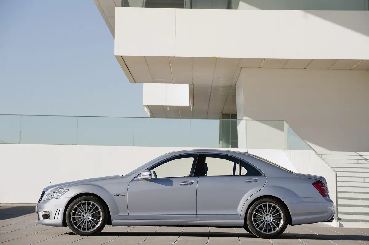 Mercedes-Benz Classe S 320 CDI 4Matic Avantgarde Lunga (7)