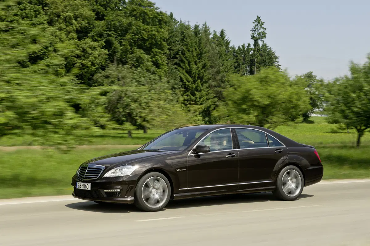 Mercedes-Benz Classe S 320 CDI 4Matic Avantgarde Lunga (14)