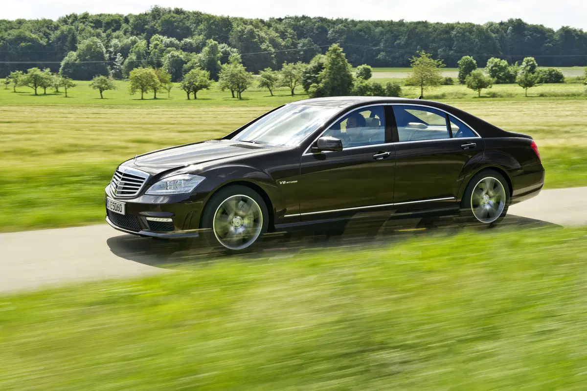Mercedes-Benz Classe S 320 CDI 4Matic Avantgarde Lunga (15)