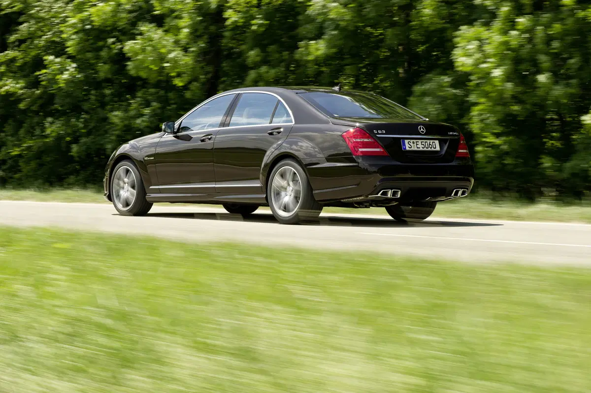 Mercedes-Benz Classe S 320 CDI 4Matic Avantgarde Lunga (16)