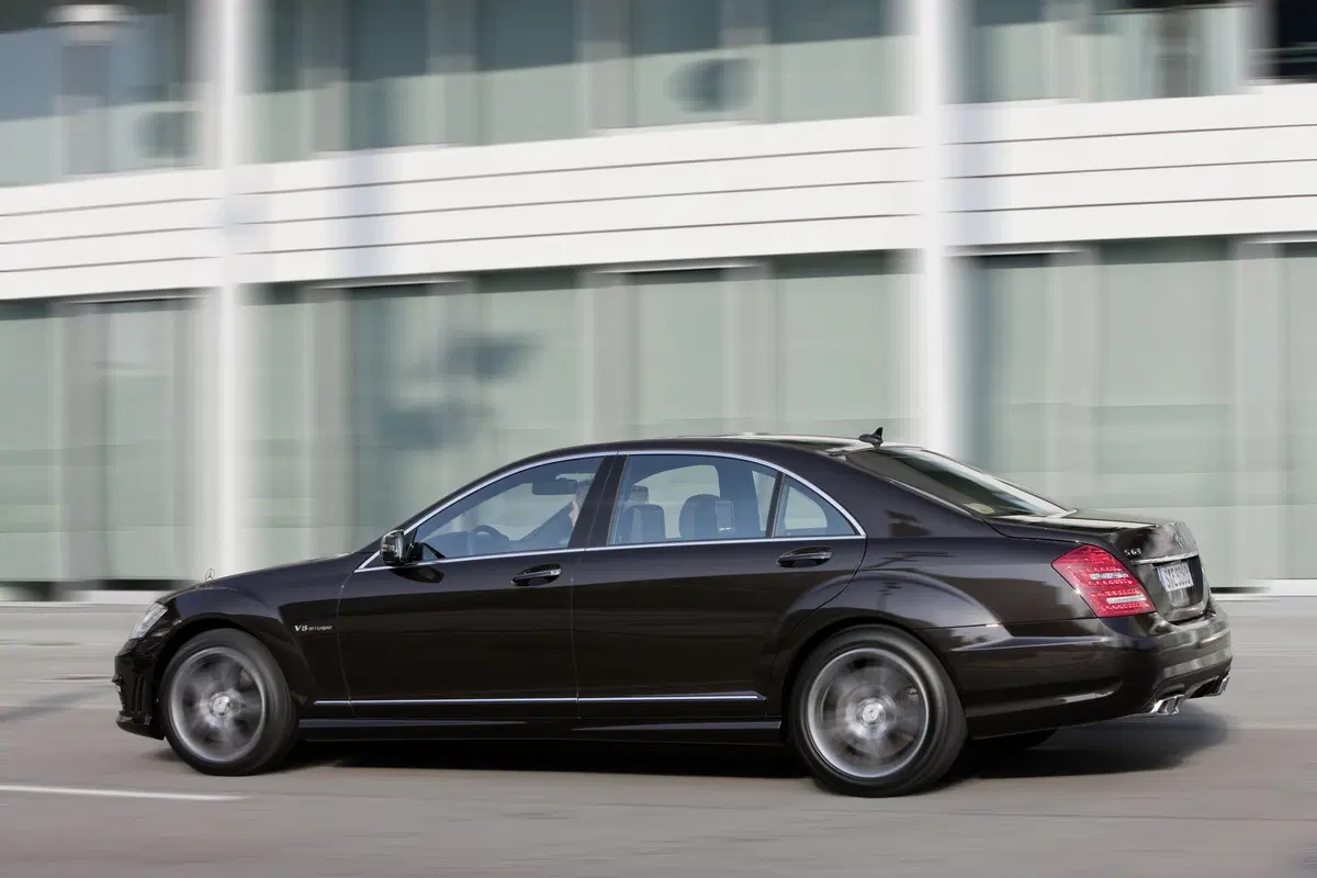 Mercedes-Benz Classe S 320 CDI 4Matic Avantgarde Lunga (18)